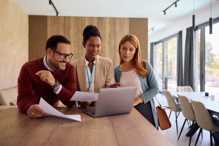monique krygowski How to Know When Your Business Needs an Outside Advisor